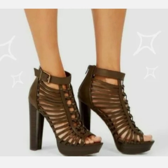 Shoe Dazzle Shoes - Shoe Dazzle Tanya Gladiator Heels